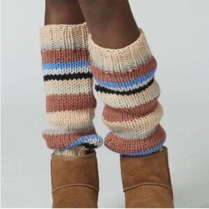 02 Urban Outfitters Retro Striped Leg Warmer